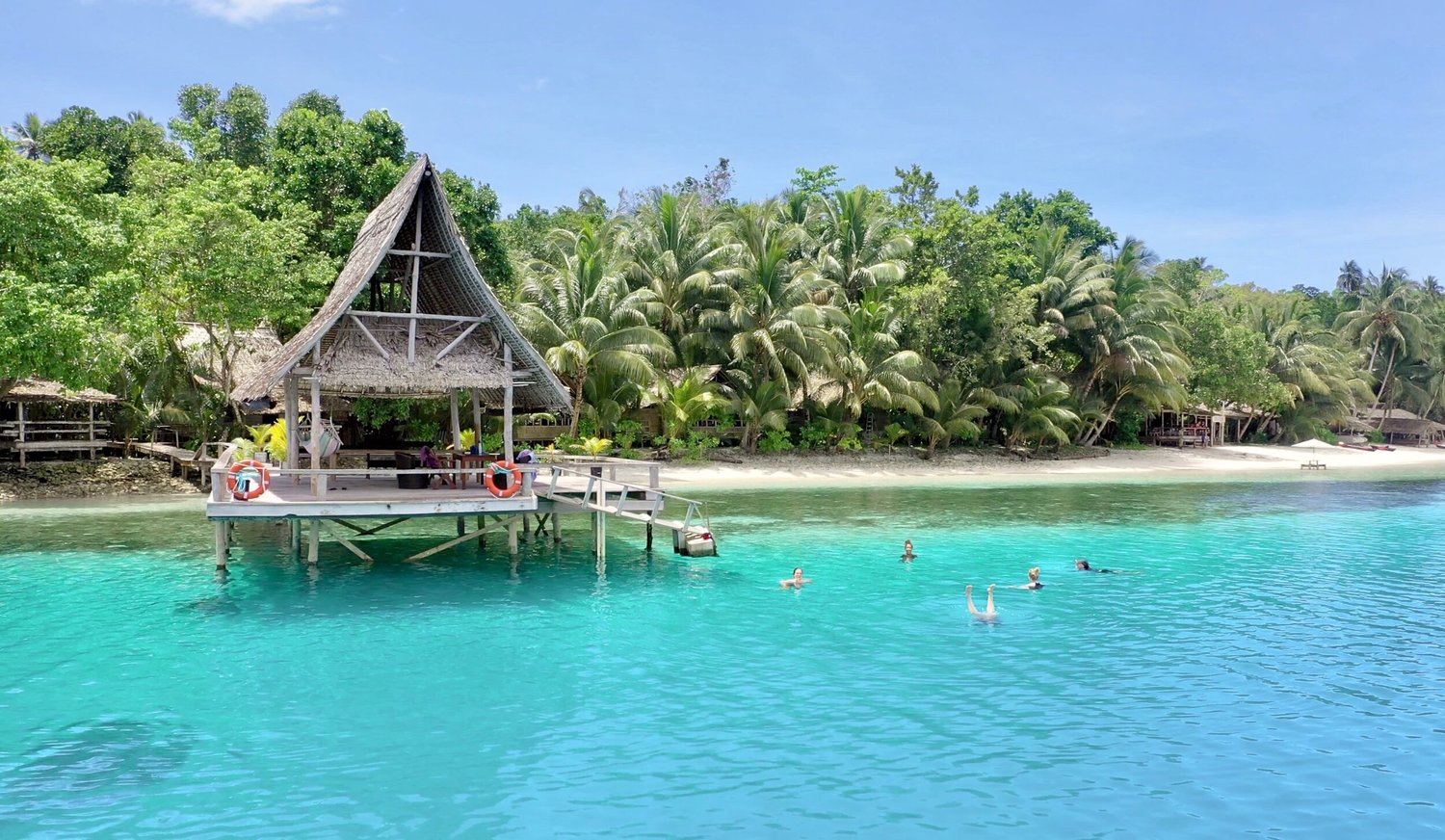 The deck bar and restaurant at Papatura Island Retreat